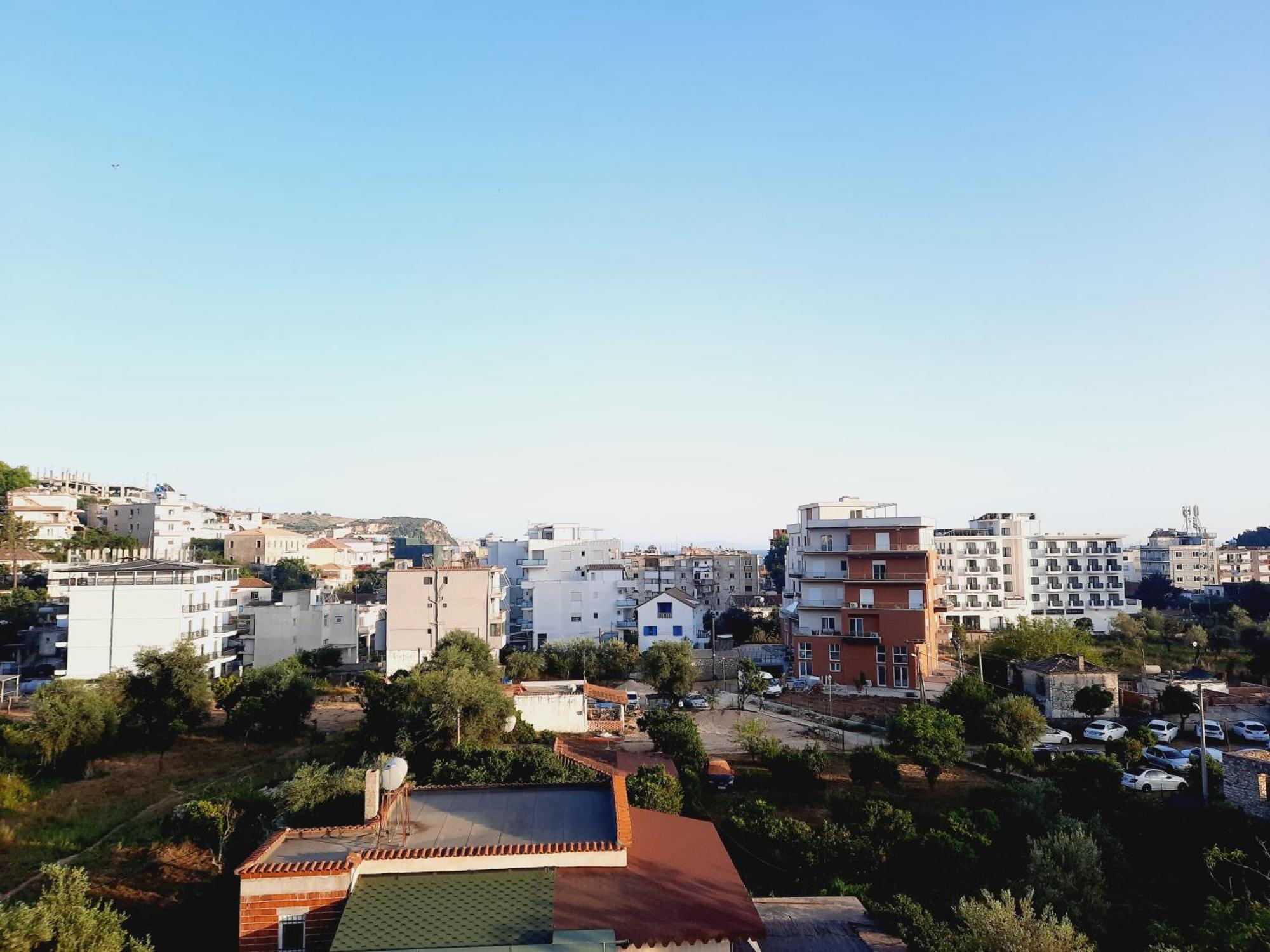 Amarildo Hotel Himare Exterior foto